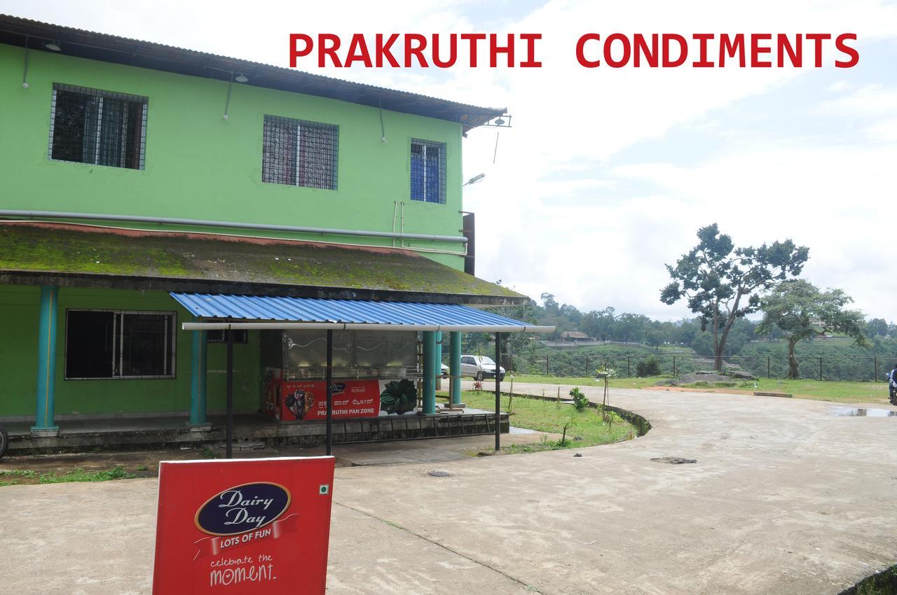 Hôtel Prakruthi Yatri Nivas à Māvingundi Extérieur photo